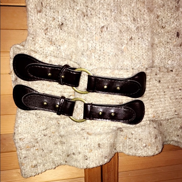 GLIMMER BY JJ BASICS BELTED SWEATER DRESS - Picture 4 of 6